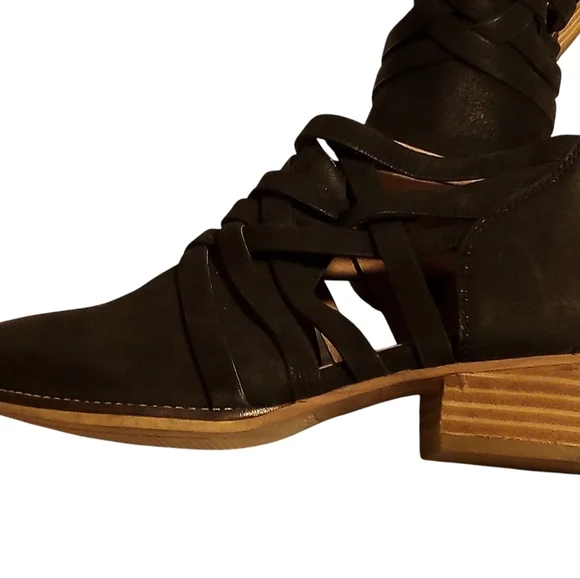 Seychelles Of LA- Shootie, Shoe/Bootie, Black Leather Uppers, Zipper Back, - Picture 14 of 15